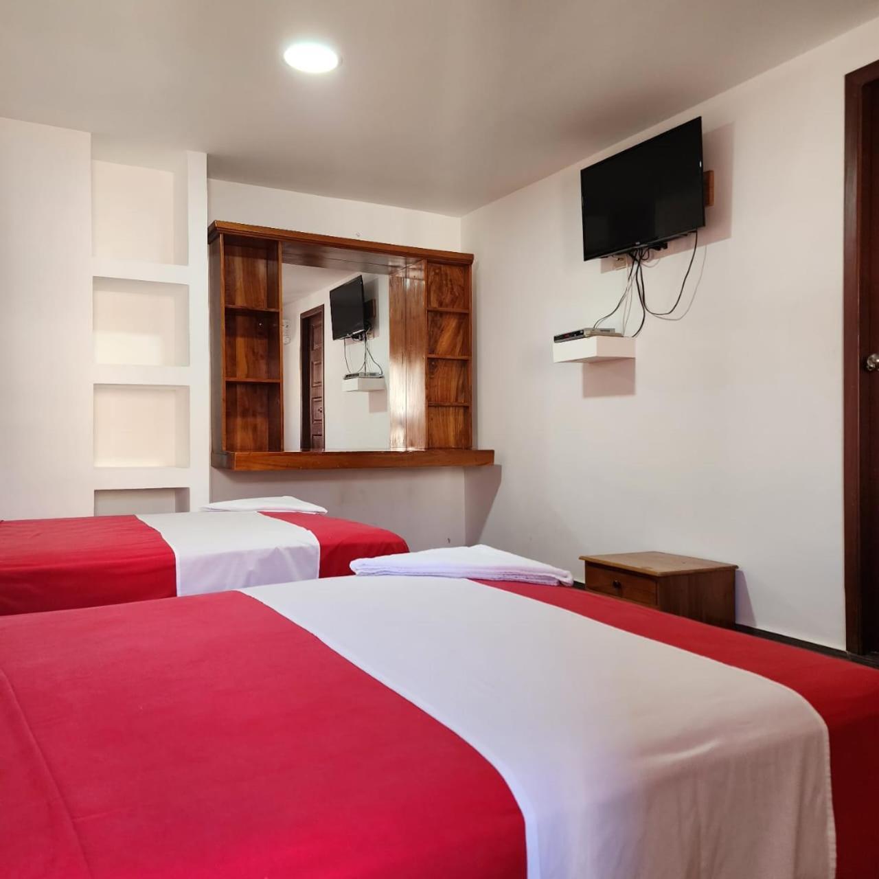 Hotel La Casa De Mi Sub à Puerto Baquerizo Moreno Extérieur photo